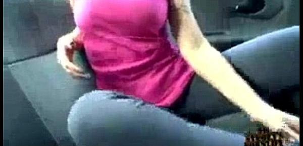  DJperfect booty white girl fucks in car(low) (1)